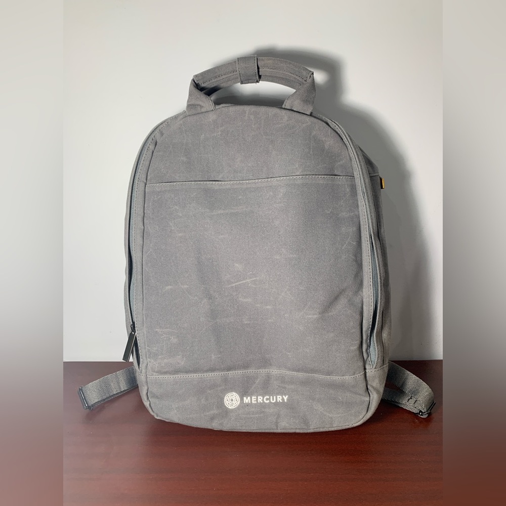 Day Owl Slim Tech Backpack. Olive Green. Branded. Laptop Sleeve.